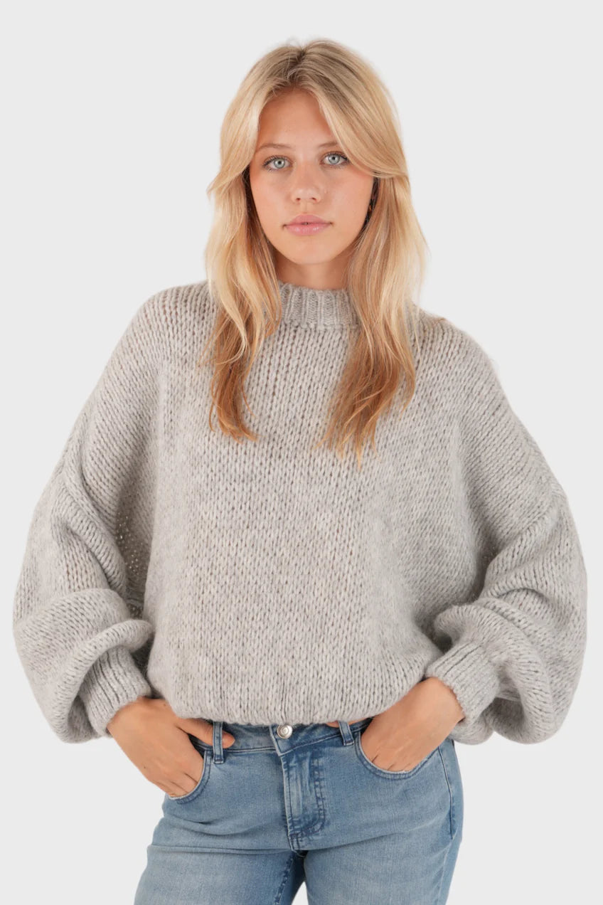 Pull "Gardez-moi au chaud" gris
